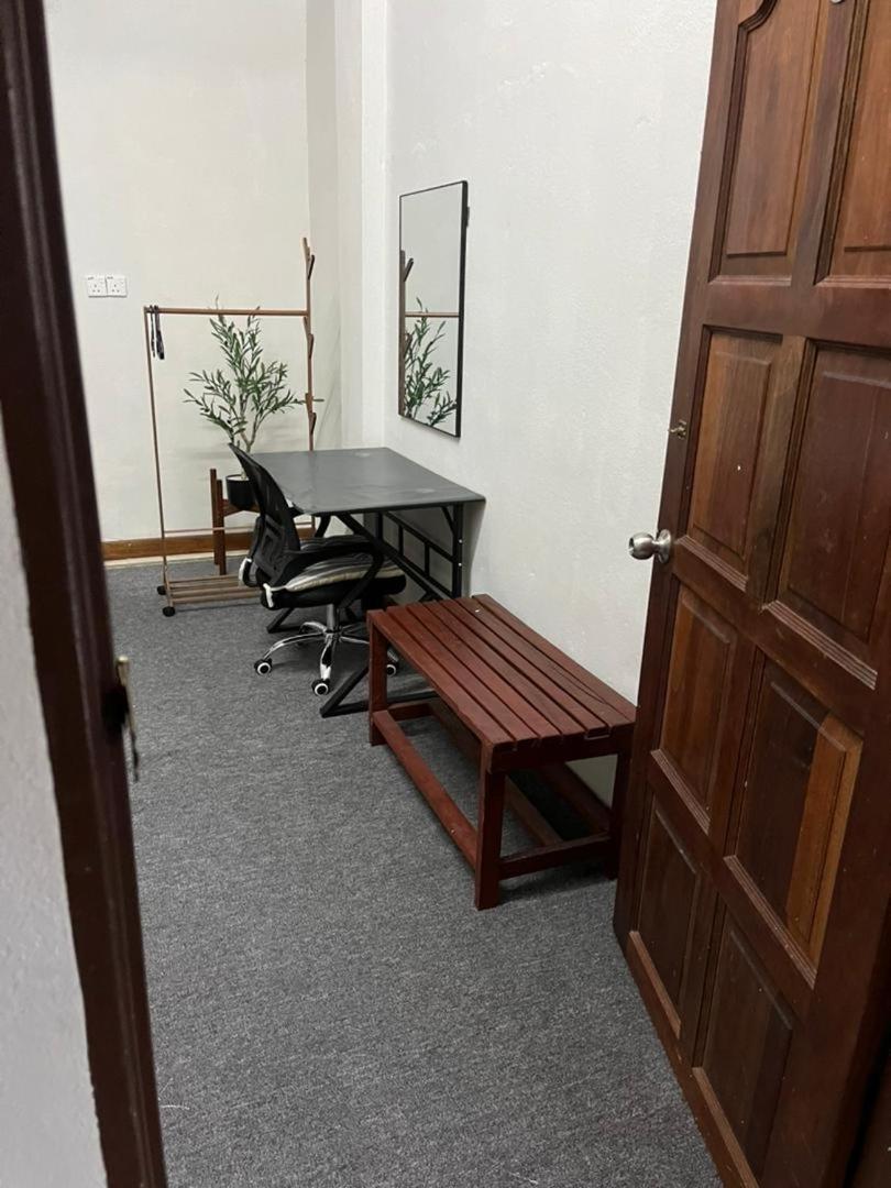 La Wood Homestay Kampung Kuala Besut Екстериор снимка