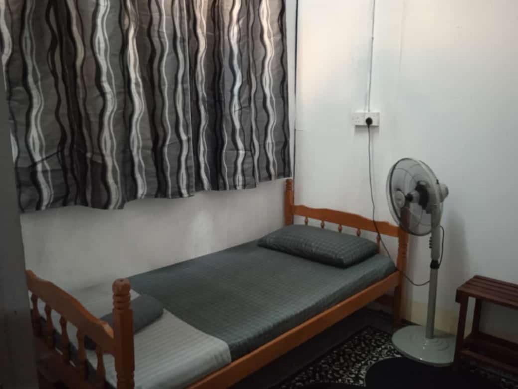 La Wood Homestay Kampung Kuala Besut Екстериор снимка
